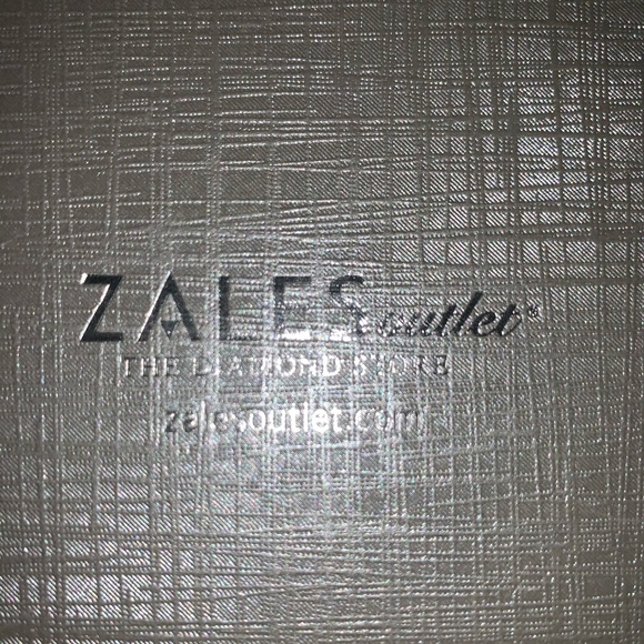 Heart shaped pendant necklace - Picture 5 of 5